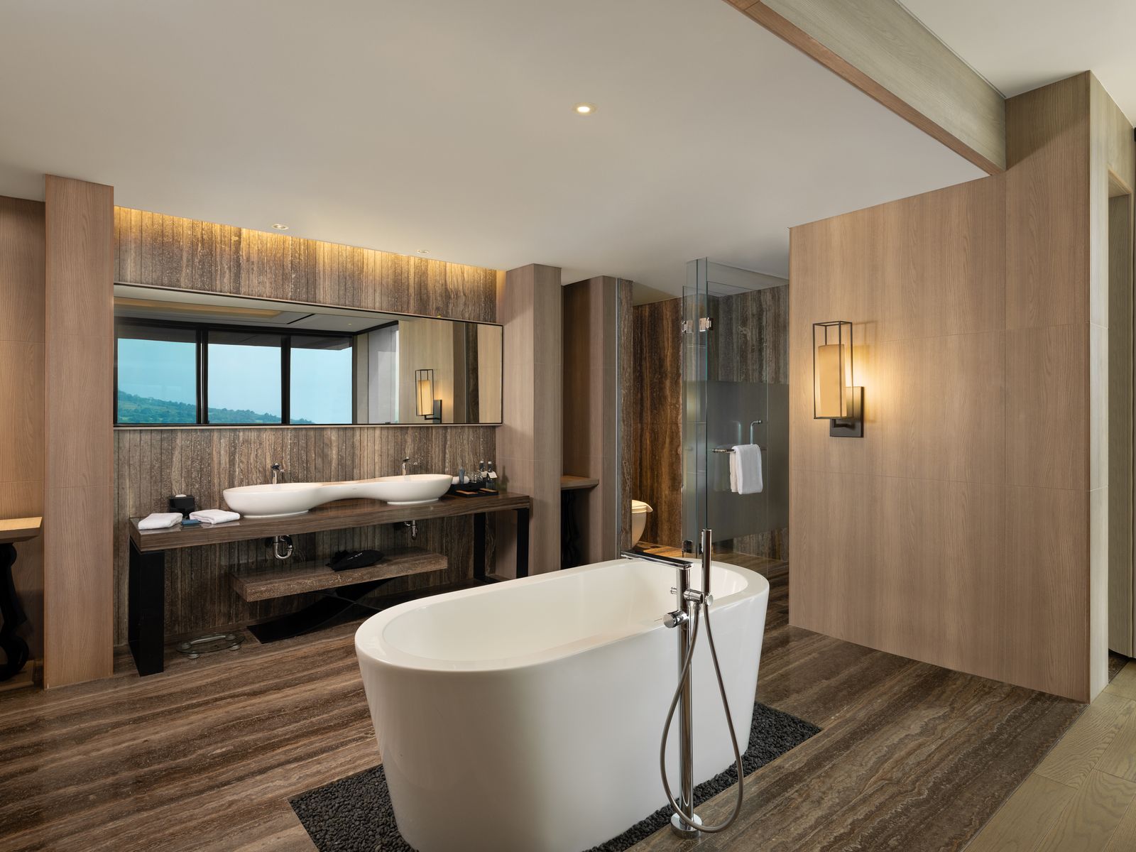 Royal Suite Bathroom Bogor